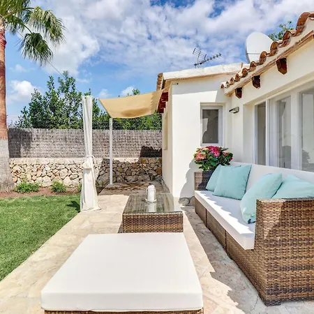 Colom By Interhome